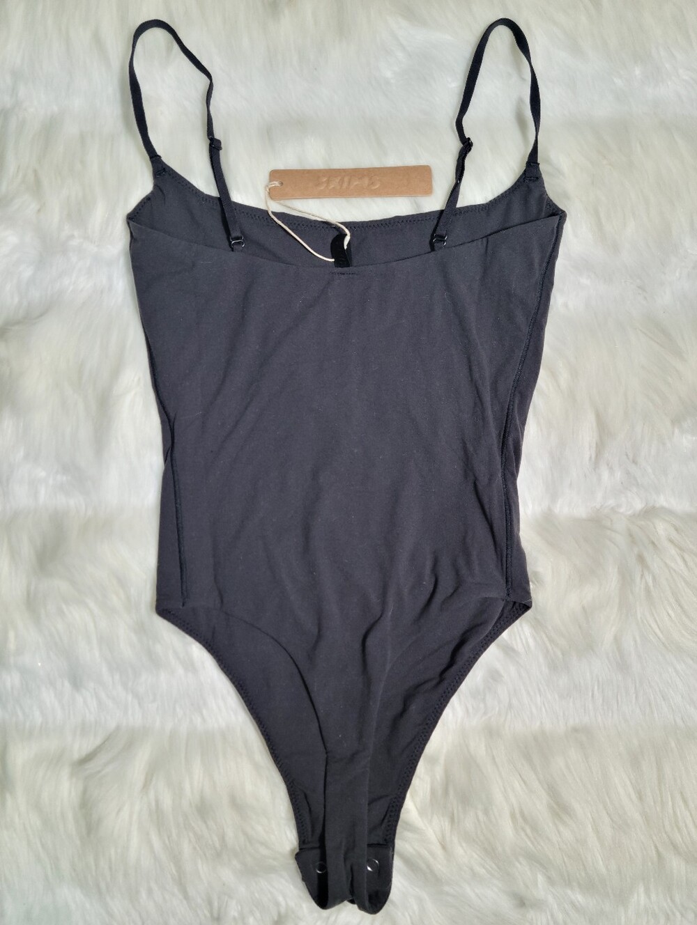SKIMS Fits Everybody Cami Thong Bodysuit Black Onyx Women XXS NEW - Picture 2 of 5